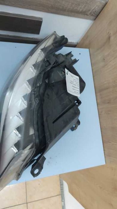 far stanga / dreapta bi-xenon led adapti Audi Q7 4L an 2014