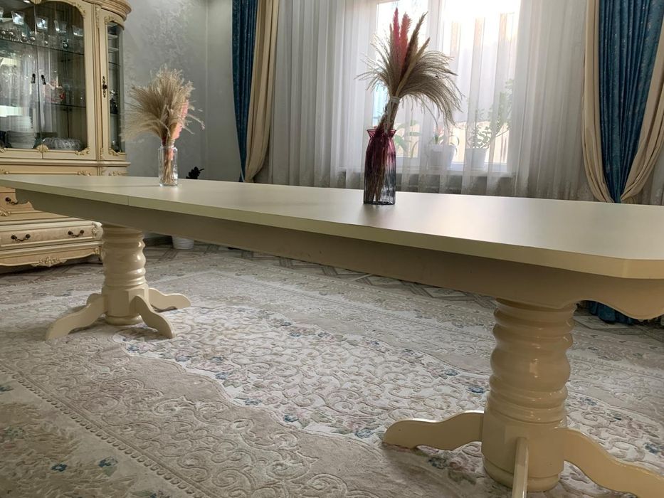 Гостевой стол сатылады