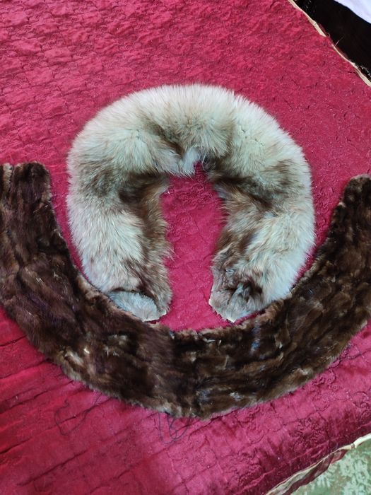 Продам 2 воротника, песец и норка