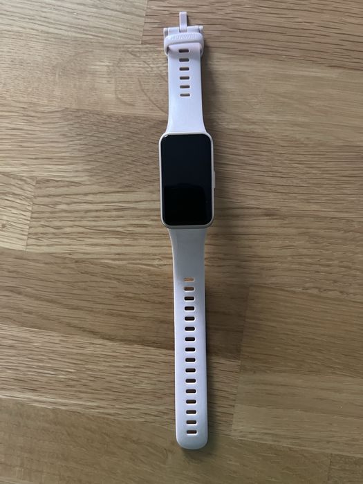Vand Huawei Band 8, bratara / ceas smart fitness