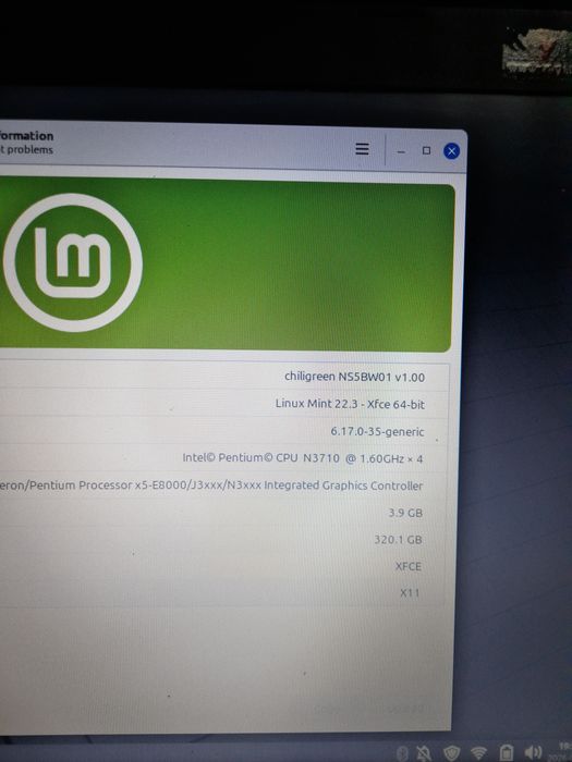 Vând laptop urgent
