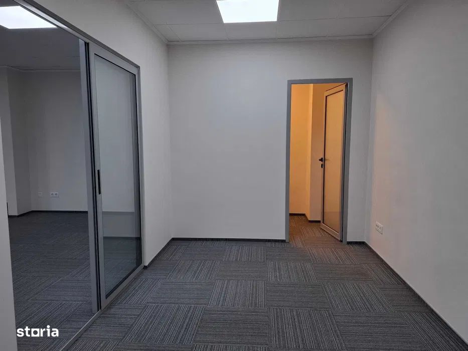 Spatiu Sf. Lazar ( Palas) - 899 euro