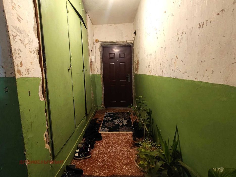 Продава се Двустаен апартамент в София, Ботунец - 77 кв.м за 503 €/кв.м - Снимка #13