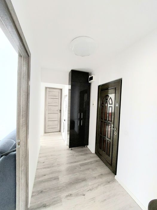 Vând apartament et.2 din 4
