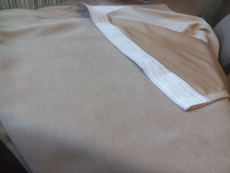 Продам шторы 300×240