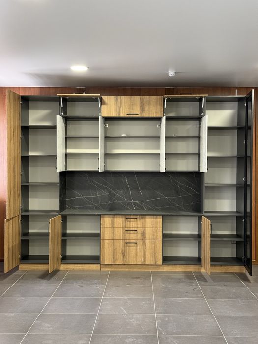 Кухня мебель австрийский потерял