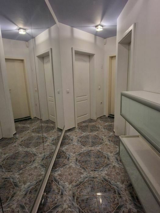 Продава се Двустаен апартамент в Варна, м-т Траката - 70 кв.м за 1268 €/кв.м - Снимка #2