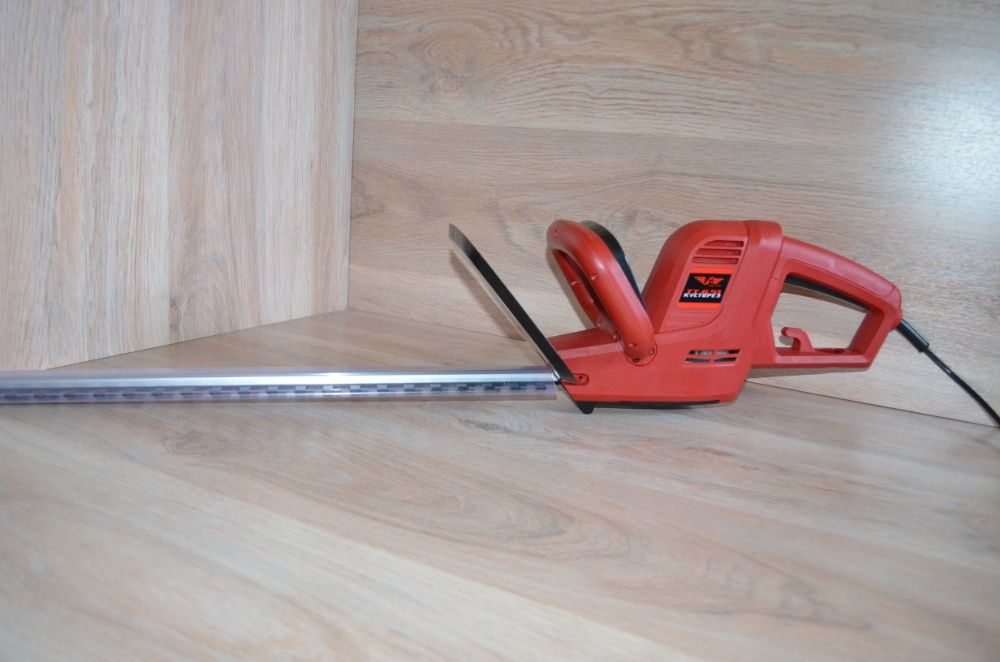 Кусторез электрический Total Tools