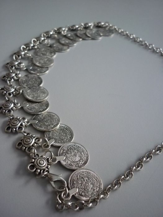 Накит за глава - етно диадема с пендари, имитация сребро