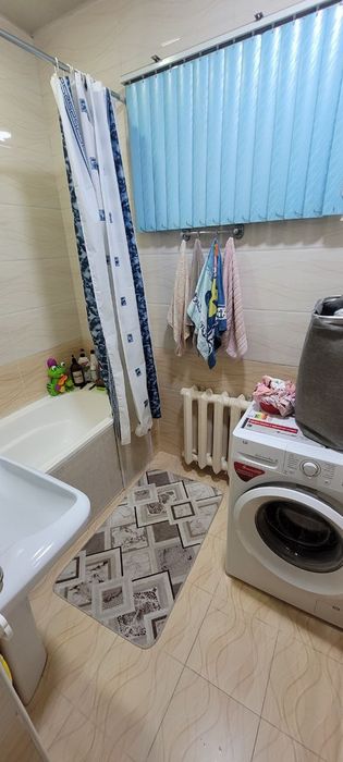 Квартира (Банковский дом), 2010 й год (Ипотека банк) постройки,77 сери