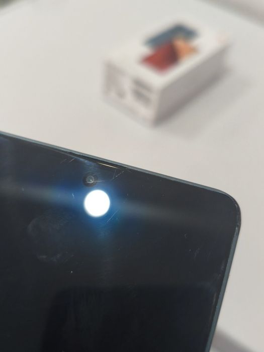 Срочно! Redmi Note 13 Pro 8/256 GB (Коробка есть)