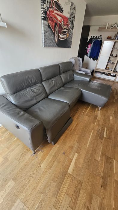 Vând canapea din piele