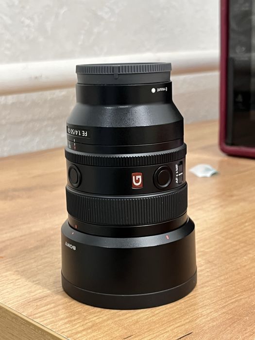 Обектив сони 50мм 1,4 джимастер