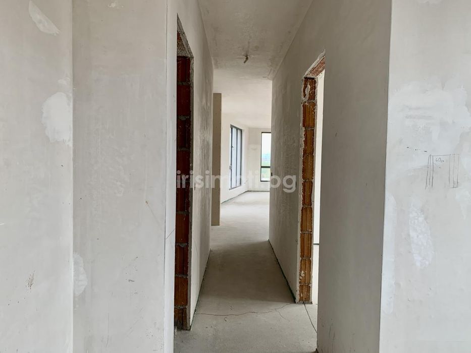 Продава се Тристаен апартамент в София, Кръстова вада - 220 кв.м за 1519 €/кв.м - Снимка #6