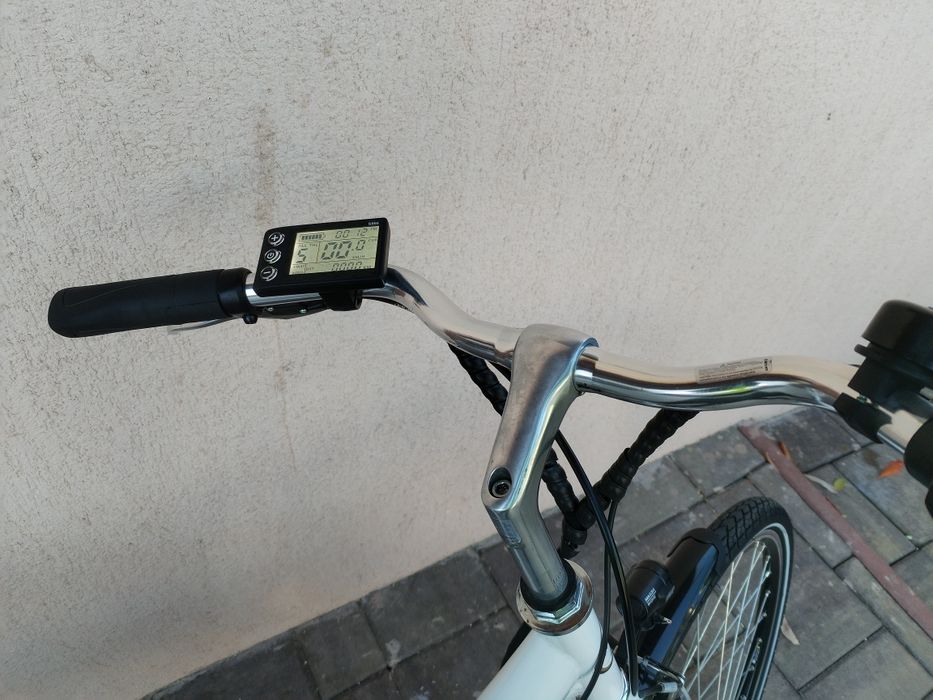 Bicicleta electrica dama 2022