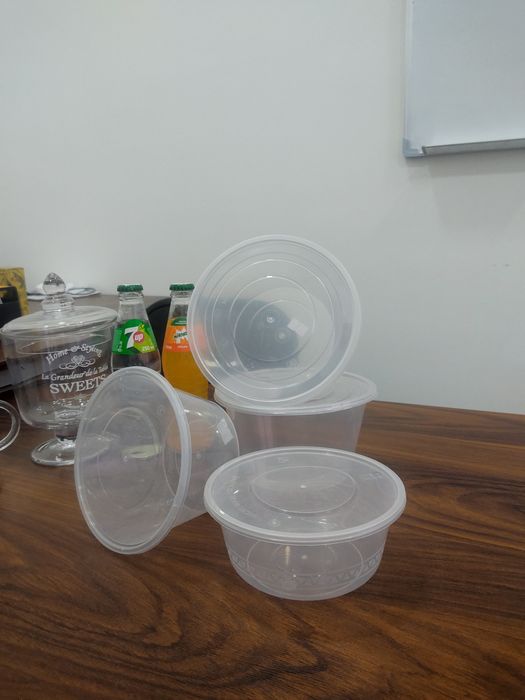 Birmartalik plastmasa idishlar