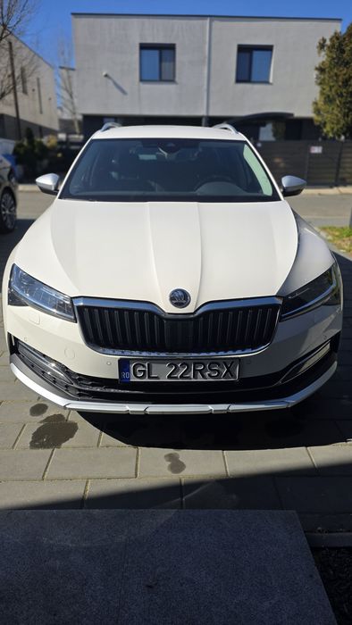 Skoda Superb Scout