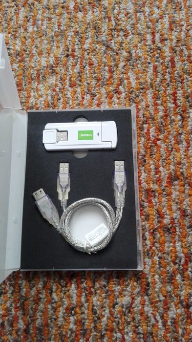 Флашка за компютър и лаптоп не е употребявана изобщо.