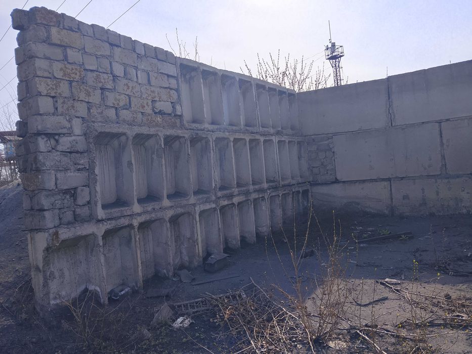 кирпич б/у (под демонтаж)