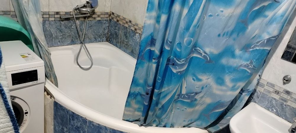 Srochno 1 kishiga kerak Chilonzor metro Andalusni oldida