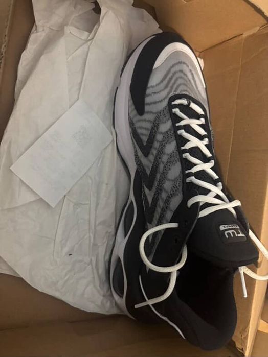 Маратонки nike Tw