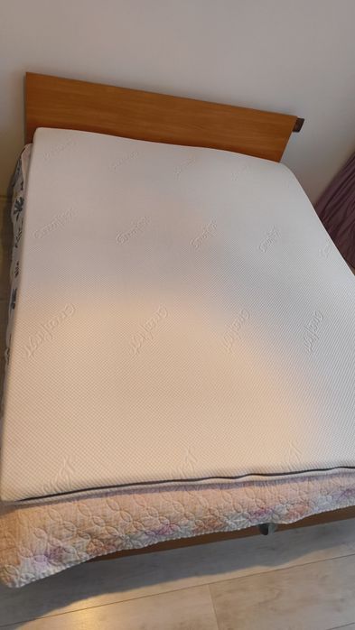 Продавам топ матрак TED MEMORY SPA