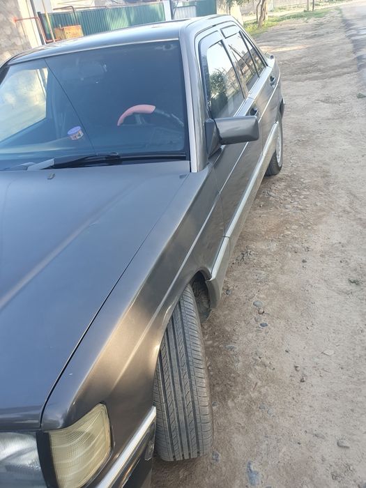 Мерседес-бенс 190