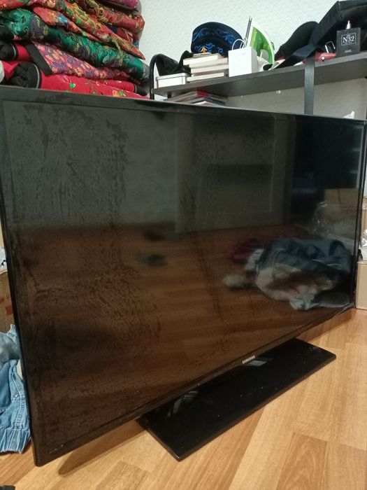 Телевизор Samsung  LEDTV 3D рабочий!!!