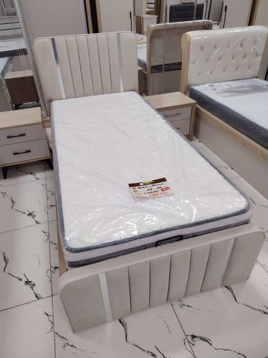 Продаётся новая кровать с ортопедическим матрасом 3млн сум