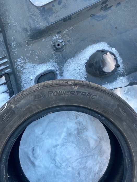 Продам комплект летнюю резину