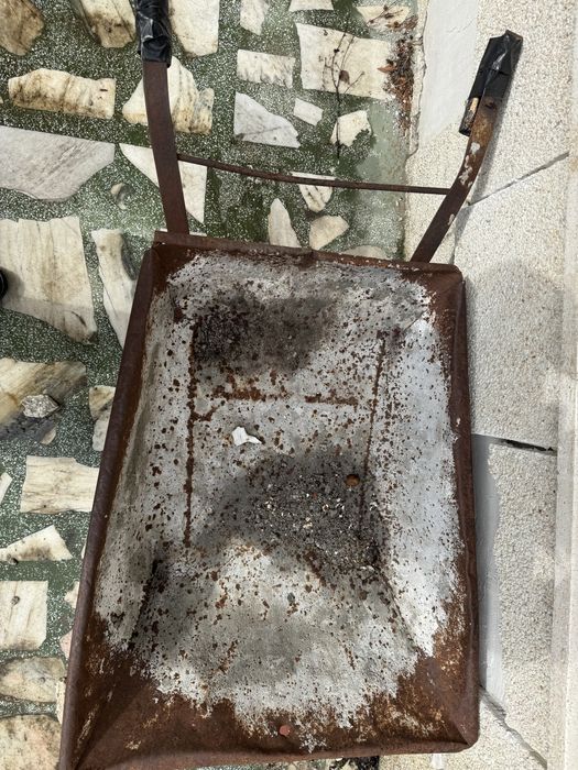 Ръчна метална количка