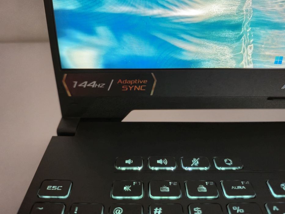 Vând Laptop Gaming ASUS TUF F15