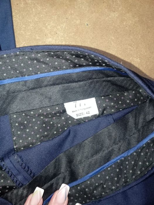 Рубашки в школу и брюки