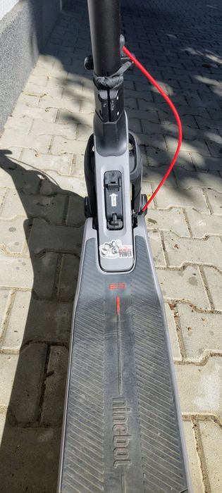 Trotinetă electrică Ninebot e3