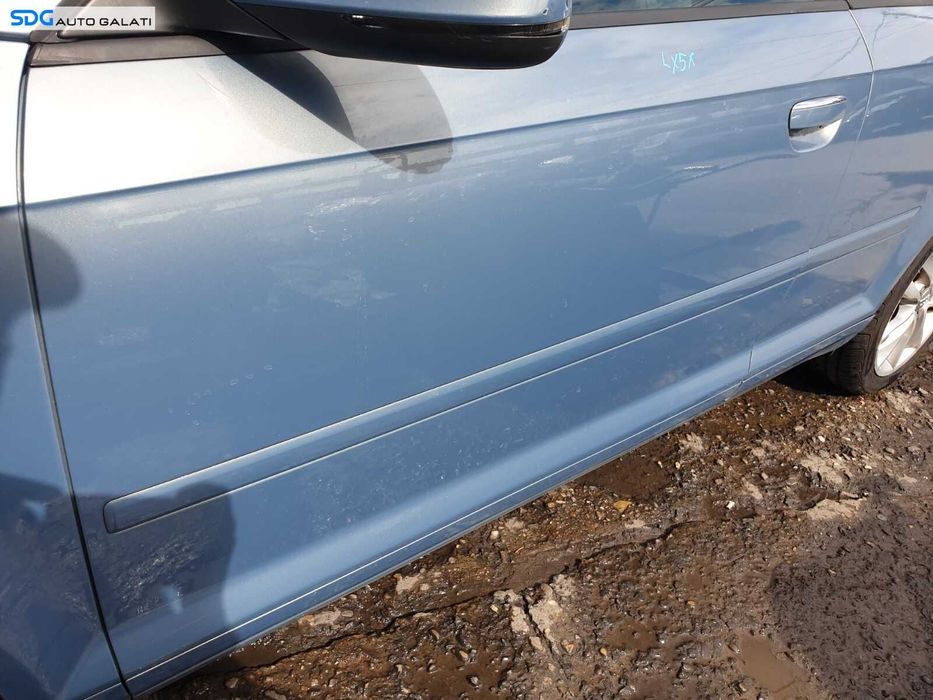 Usa Portiera Stanga Dezechipata Audi A3 8P Coupe 2 Usi Facelift 2004 - 2013 Culoare LX5X
