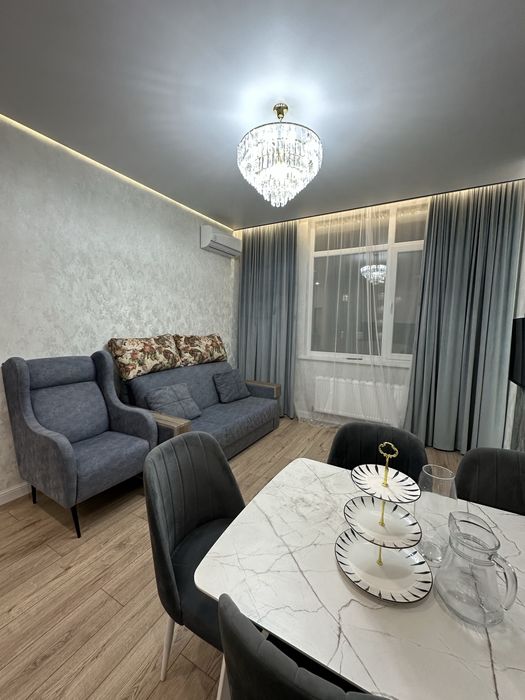 ЖК Дастур. Сдам в аренду двух комнатную квартиру студию кухня студия