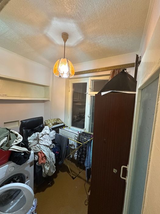 Срочно! Трехкомнатная квартира 2в3 на 60 кВ.м в кирпичном доме к/к 2/4