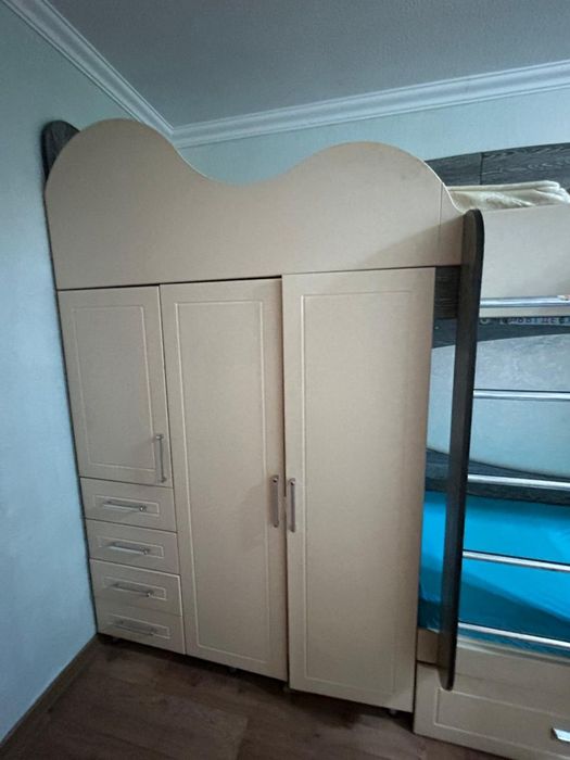 Продам двухъярусная кровать