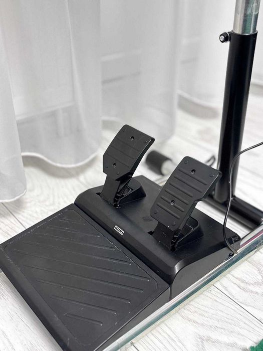 VOLAN GAMING: Volan Hori Overdrive pentru Xbox Series X/S, Xbox One, PC/Gamepad wheel stand pro