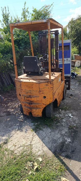 Stivuitor electric