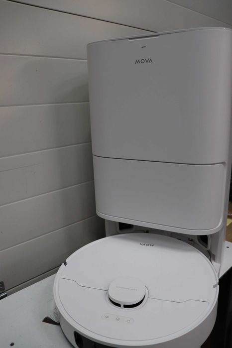 Прахосмукачка робот Dreame/Mova E30 Ultra, моп, автоматично изпразване