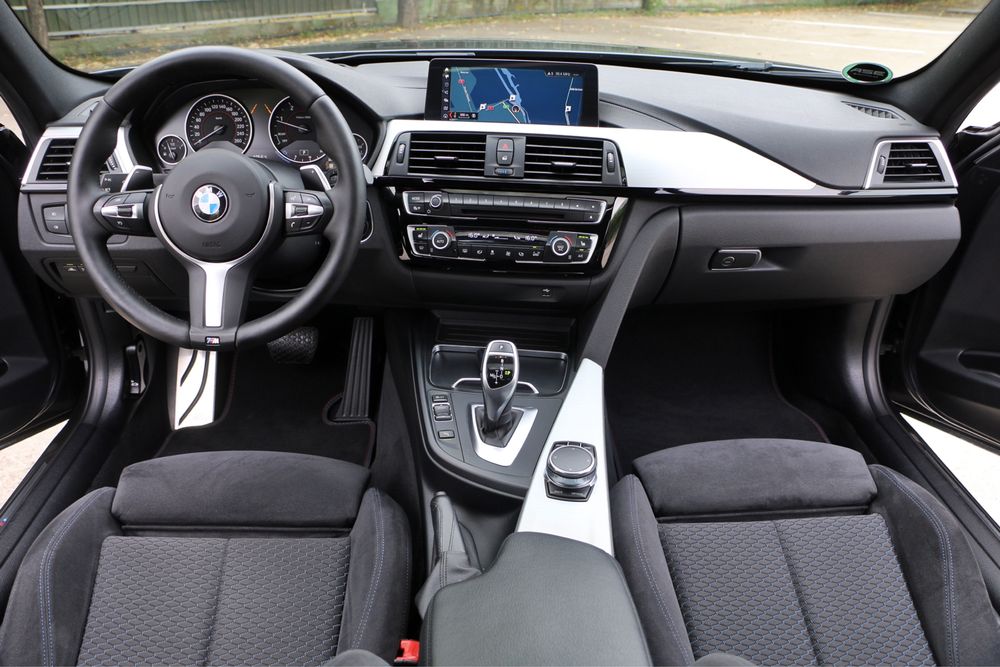 BMW F30 / Seria 3 / 320d/ 190CP / LCI / MPachet / Trapa / Alcantara / Line Assist / Full led