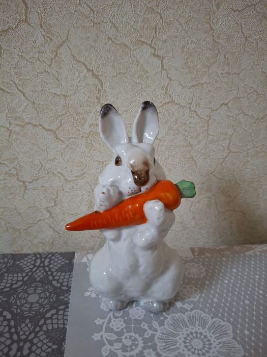 Продам статуэтки
