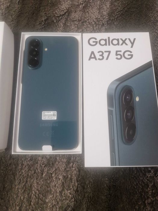 Продавам телефон нов Самсунг А 37 -128GB