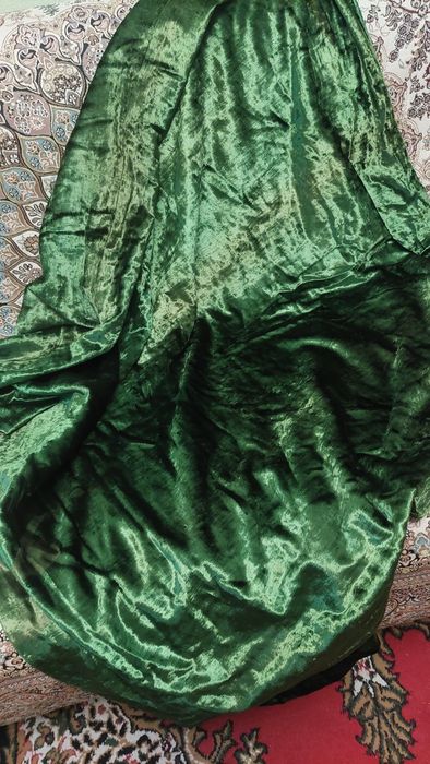 Покрывало.Бархатный плющ.Плотное,Отличного к