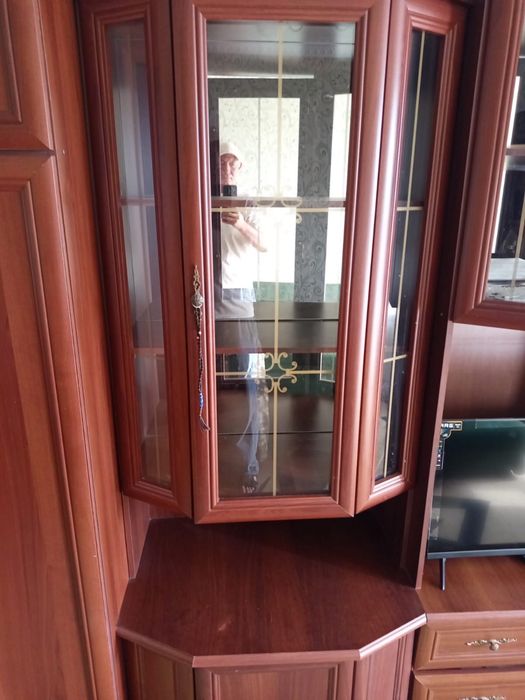 Продам стенку для гостинной