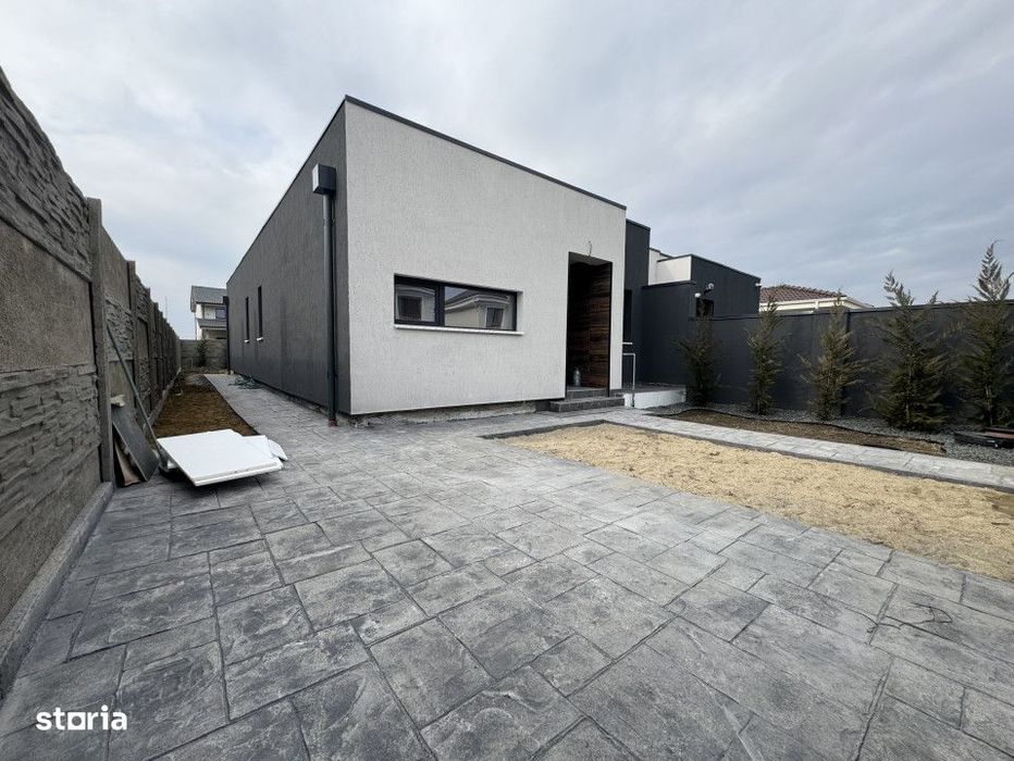 Duplex 3 camere, 90mp utili, 350mp teren, situat in Mosnita Veche