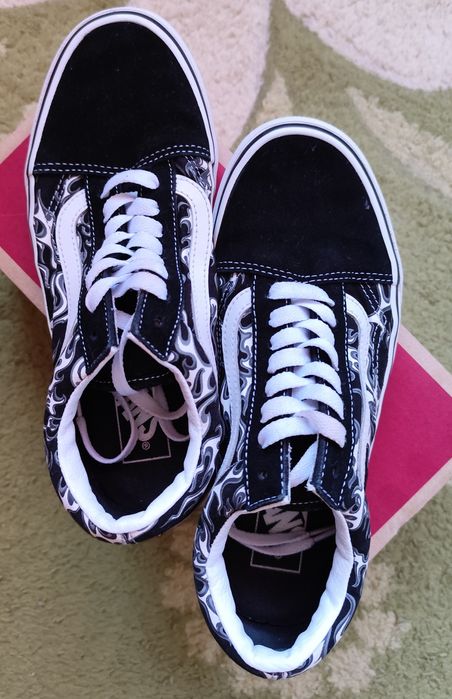 Обувки Vans Old Skool black/true white flames