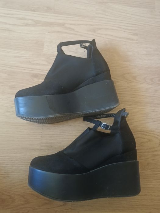 Продам туфли женские