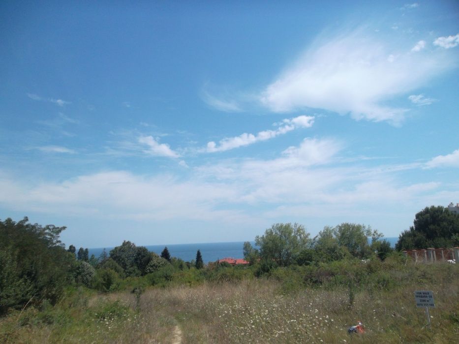 продавам   дворно место  гр.бяла обл.варна